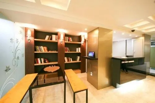 Star Guest House Seúl